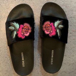 Nike Women's Victory One Print Slide Sandals from Finish Line - Black, White floral in 2021 